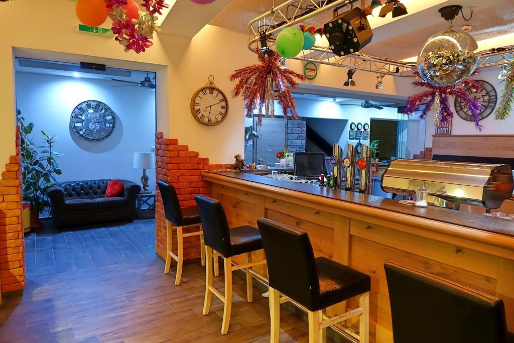 Weinhotel Kirchenwirt Gols Ngoại thất bức ảnh