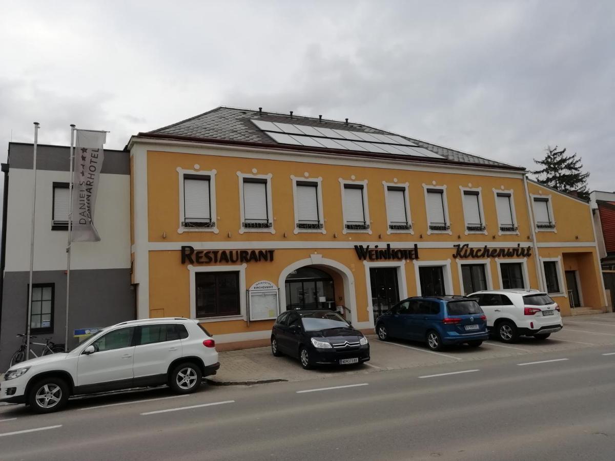 Weinhotel Kirchenwirt Gols Ngoại thất bức ảnh